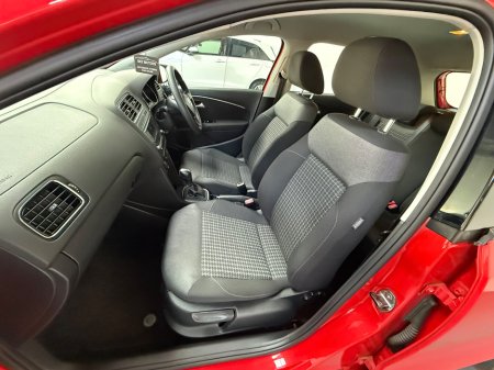 2016 Volkswagen Polo - thumbnail 17