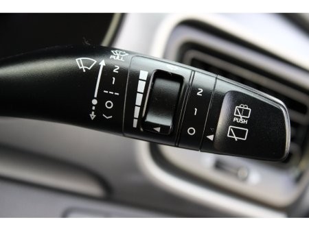 2019 Kia Stonic - thumbnail 25