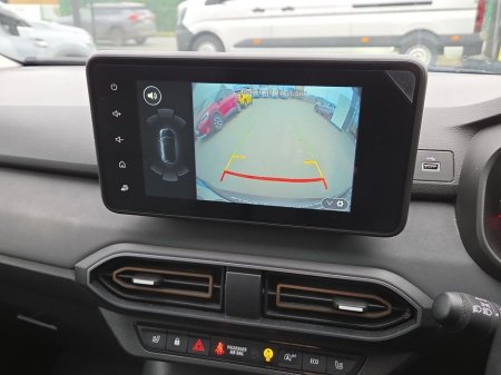 2024 Dacia Jogger TCe 110 Extreme €25,950 thumbnail