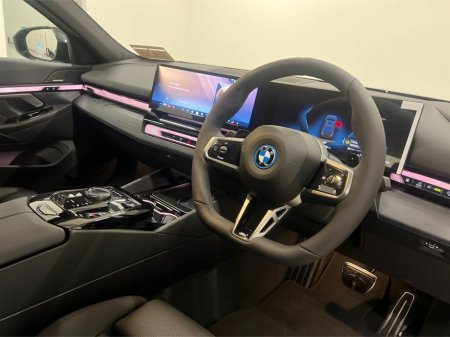 2026 BMW 5 Series 530e M Sport- IMMEDIATE DELIVERY thumbnail