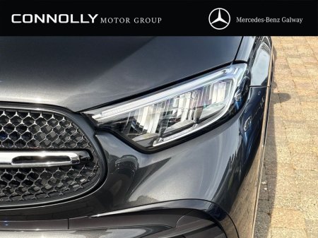 2025 Mercedes-Benz 300 - thumbnail 13