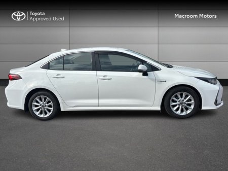 2020 Toyota Corolla - thumbnail 3