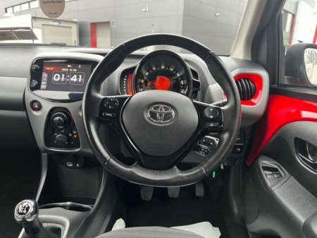 2021 Toyota Aygo - thumbnail 9