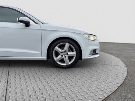 2017 Audi A3 - thumbnail 17