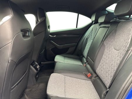 2025 Skoda Octavia - thumbnail 10