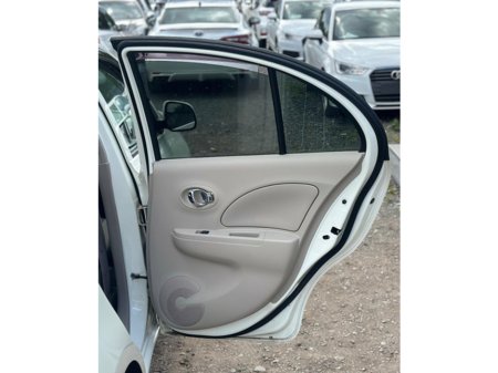 2015 Nissan March - thumbnail 13