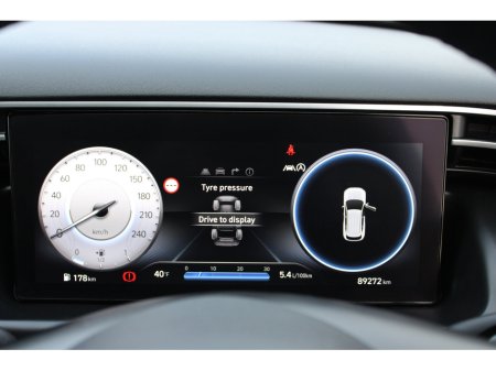 2023 Hyundai Tucson 2WD Executive Plus €35,950 thumbnail