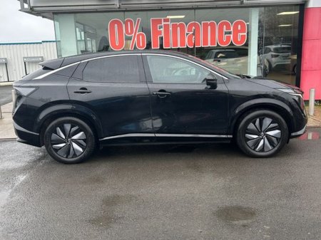 2023 Nissan Ariya - thumbnail 3