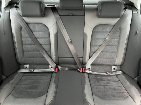 2014 Volkswagen Golf HIGHLINE 1.4 TSI AUTO // FULL SERVICE HISTORY // REVERSE CAMERA // LANE ASSIST €13,900 thumbnail