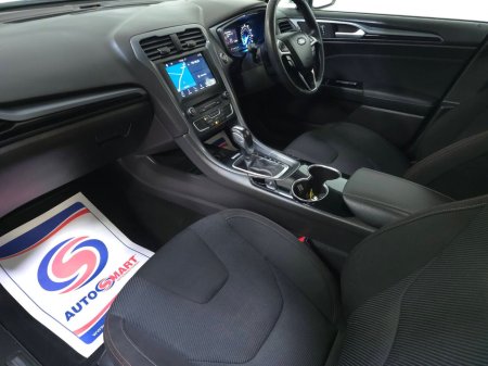 2017 Ford Mondeo 2.0TDCi 150PS ST-LINE €16,950 thumbnail