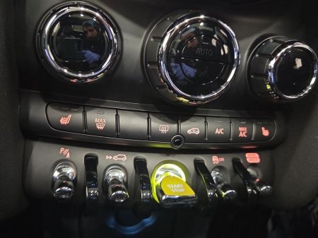 2023 MINI Hatch Electric Level 3 €24,950 thumbnail