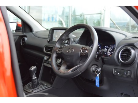 2020 Hyundai Kona 1.0 T-GDI Executive €19,995 thumbnail