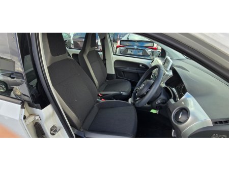 2014 Volkswagen up! - thumbnail 23