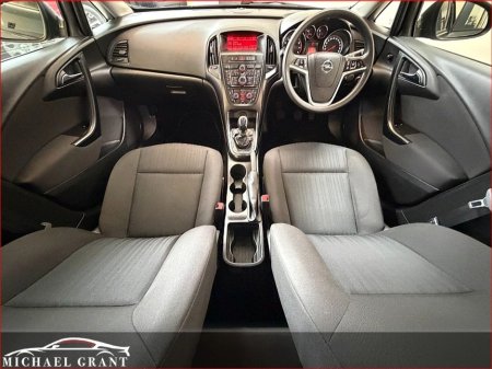 2015 Opel Astra - thumbnail 11