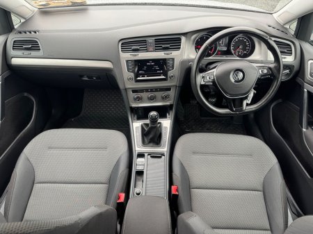 2016 Volkswagen Golf - thumbnail 9