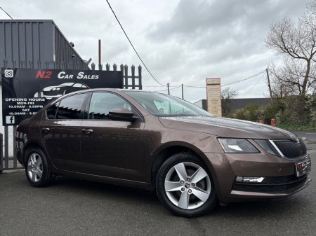2018 Skoda Octavia - view 3