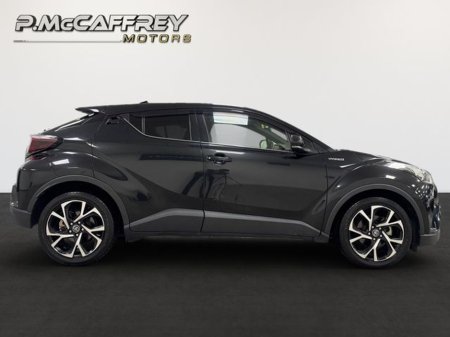 2017 Toyota C-HR - thumbnail 4