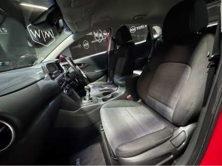 2018 Hyundai Kona 1.0 PETROL COMFORT 5DR €14,950 thumbnail