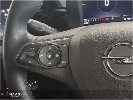 2023 Opel Mokka GS-1.2 100PS-6SP 4DR thumbnail