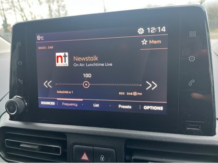 2022 Peugeot Rifter Wheelchair Accessible SWB Manual €22,995 thumbnail