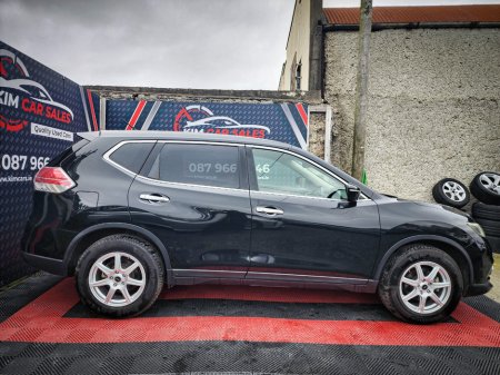 2015 Nissan X-Trail - thumbnail 8