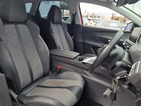 2019 Peugeot 3008 - thumbnail 13