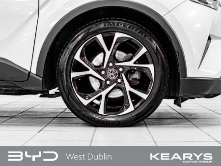 2019 Toyota C-HR - thumbnail 24