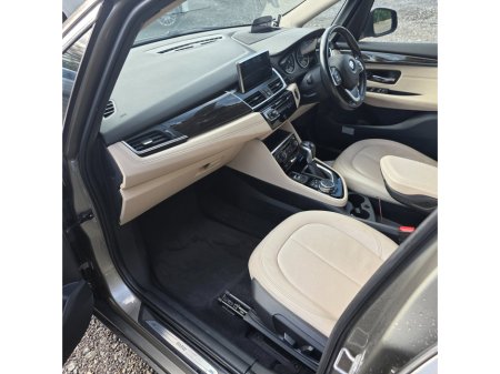 2016 BMW 2 Series 218d SE €15,950 thumbnail