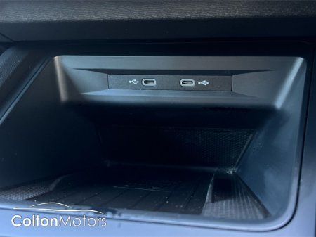 2022 Cupra Formentor 2.0TDI 150hp €26,950 thumbnail