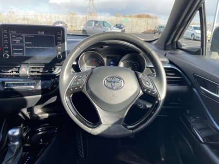 2022 Toyota C-HR - thumbnail 9