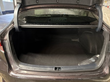 2019 Toyota Corolla - thumbnail 10