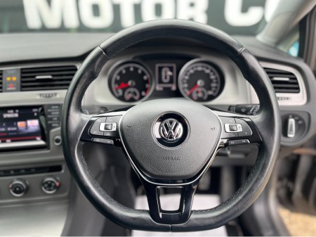 2014 Volkswagen Golf COMFORTLINE 1.2 TSI MANUAL, 1 OWNER FROM NEW, VERY LOW KMS, LOW TAX €13,995 thumbnail