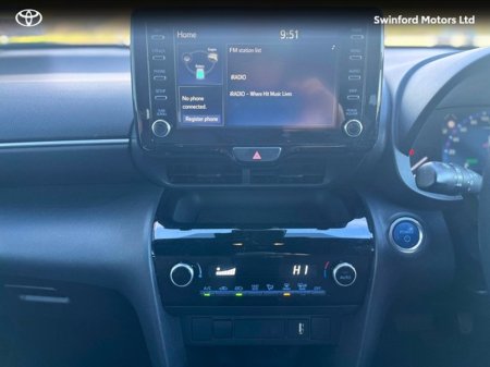 2024 Toyota Yaris Cross - thumbnail 9