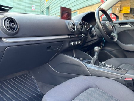 2013 Audi A3 1.6 TDI SE €7,750 thumbnail
