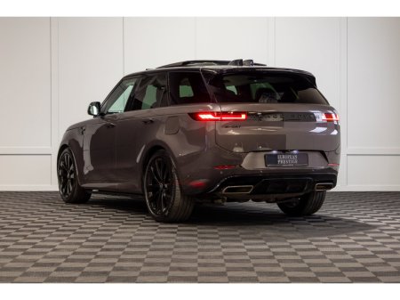 2024 Land Rover Range Rover Sport - thumbnail 4