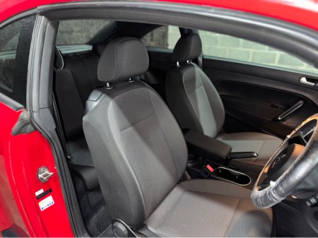 2016 Volkswagen Beetle VOLKSWAGEN BEETLE €15,000 thumbnail