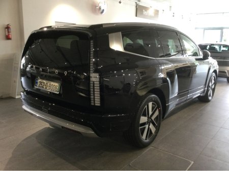 2025 Hyundai Ioniq 9 Platinum 110kW - Demo Model - Side Steps - €74,950