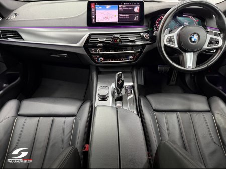 2022 BMW 5 Series - thumbnail 16