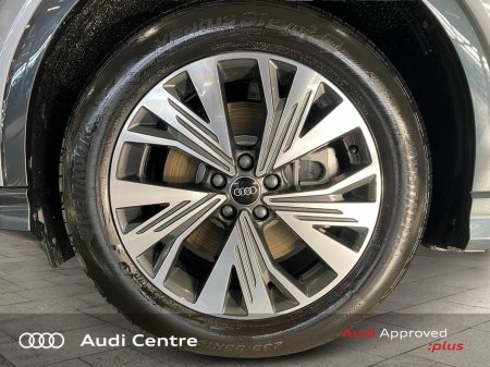 2025 Audi Q4 e-tron 45 SPORT (Large battery) €50,999 thumbnail