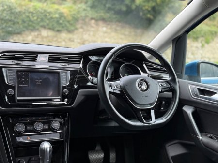 2016 Volkswagen Touran - thumbnail 12