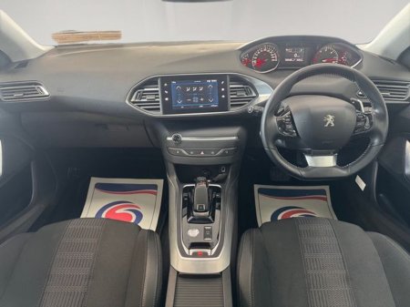 2020 Peugeot 308 - thumbnail 15