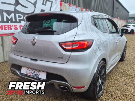 2017 Renault Clio TOP SPEC RS thumbnail