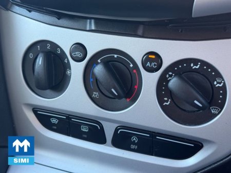 2014 Ford Focus 1.6 TDCI Zetec S 113BHP 5DR €9,950 thumbnail