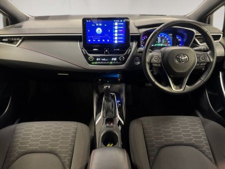 2020 Toyota Corolla 1.8 Hybrid Luna Sport Hatchback €21,495 thumbnail