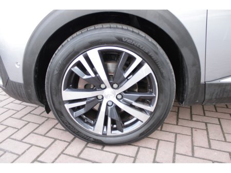 2020 Peugeot 5008 - thumbnail 25