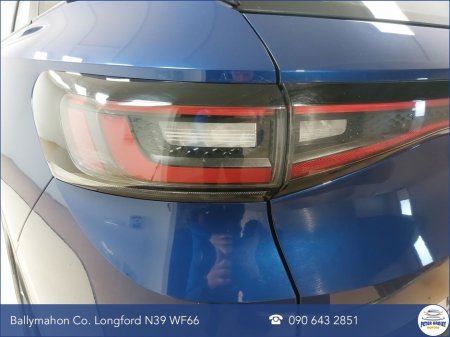 2021 Volkswagen ID.4 LIFE 77kWh 204HP €20,950 thumbnail