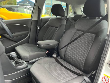 2017 Volkswagen Polo - thumbnail 6