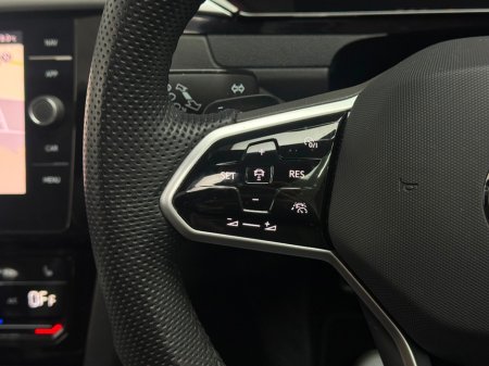 2024 Volkswagen Arteon R-LINE 1.4 TSI PHEV DSG *PAN ROOF* €45,990 thumbnail