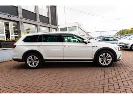 2018 Volkswagen Passat 2.0TDI 150BHP ALLTRACKEDITION 5DR ESTATE AUTOMATIC // STUNNING CAR WITH ONLY 108, 000 KMS // BUY WITH CONFIDENCE AA AND SIMI APPROVED DEALER 2025 // FINANCE ARRANGED // ALL TRADE INS WELCOME // €22,950