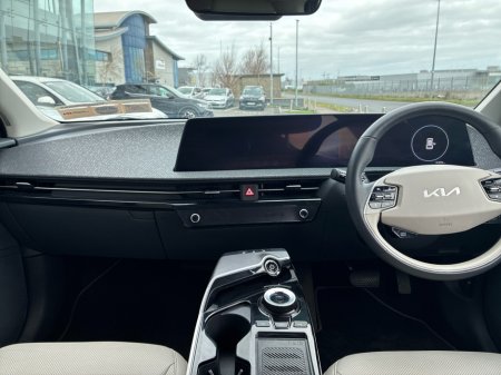 2022 Kia EV6 - thumbnail 8